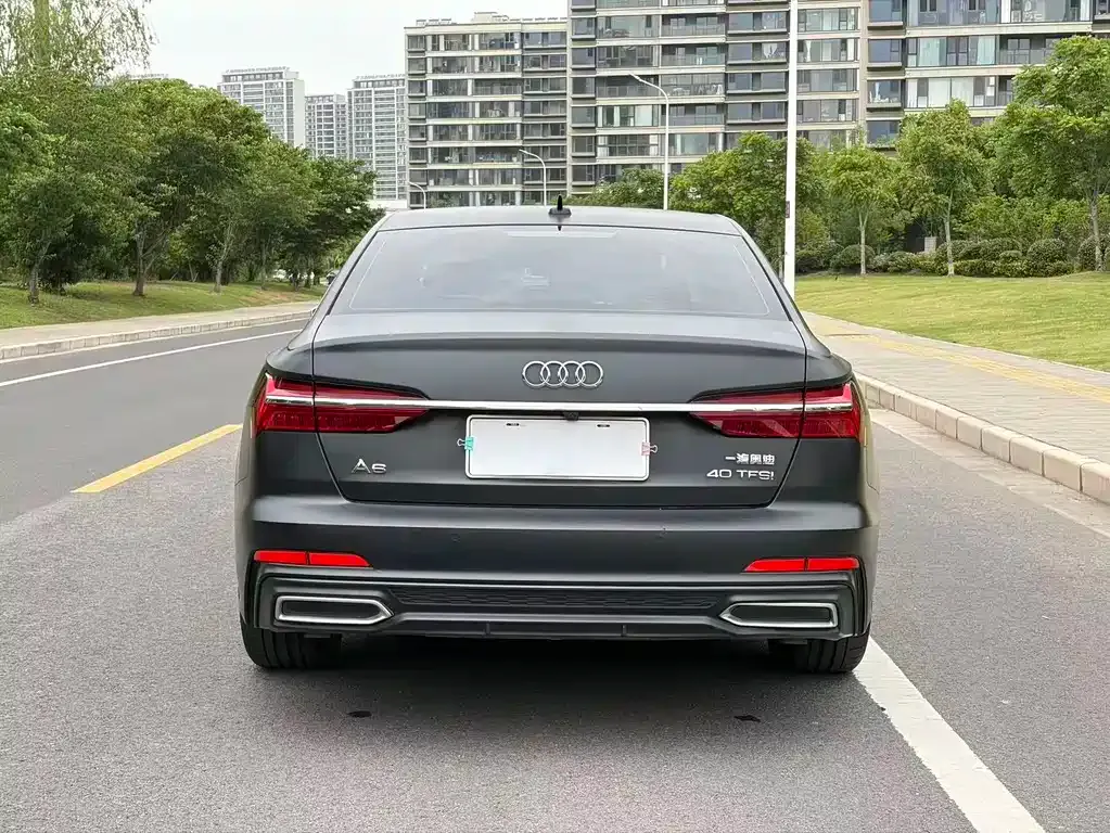 Audi A6L — фото 6