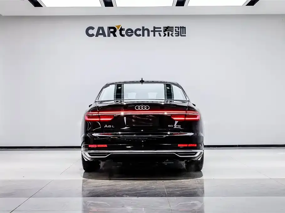 Audi A8 — фото 3