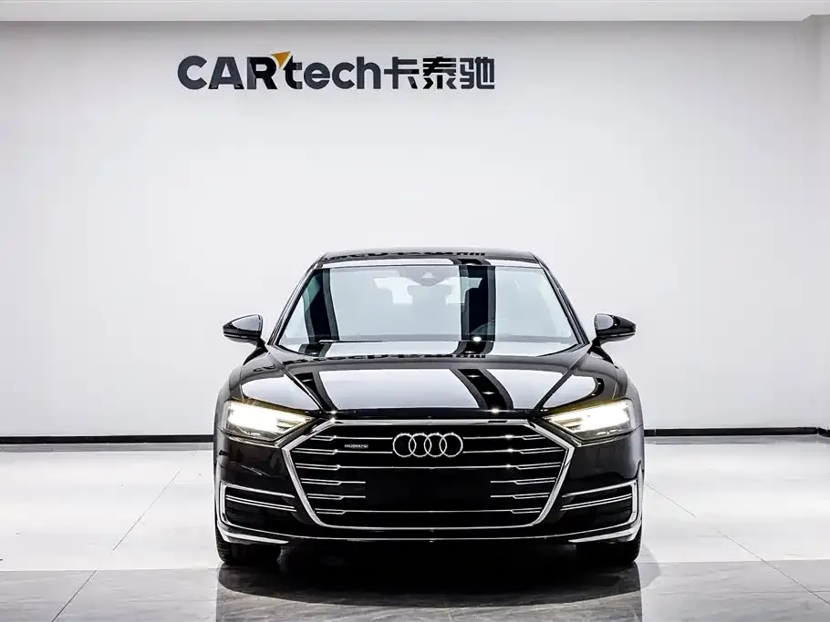 Audi A8 — фото 8