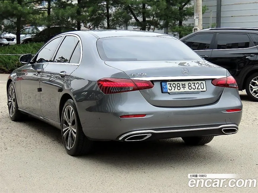 Mercedes-Benz E-Class 2021 из KR, фото 9