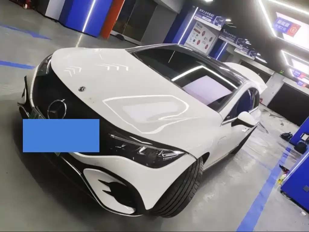 Mercedes-Benz EQE