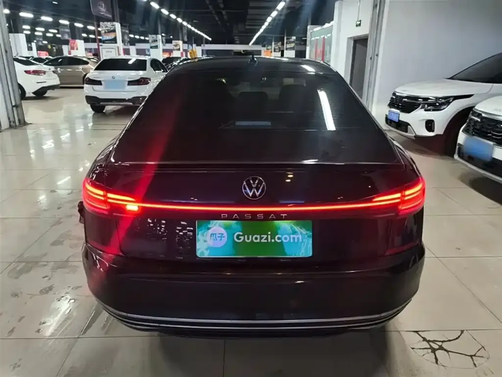Volkswagen Passat — фото 4