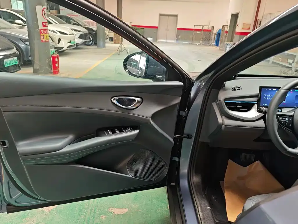 BYD Seal 06GT — фото 3