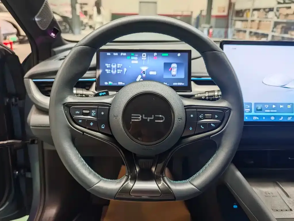BYD Seal 06GT — фото 9