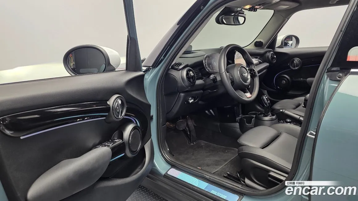 Mini Cooper 2023 из KR, фото 9