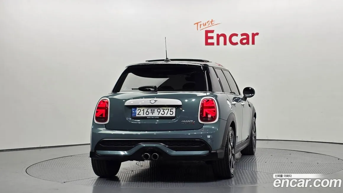 Mini Cooper 2023 из KR, фото 5