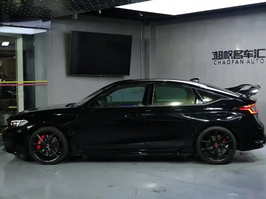 Honda Civic (Import) 2023 из CN, фото 5