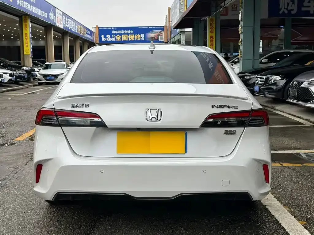 Honda Inspire — фото 5