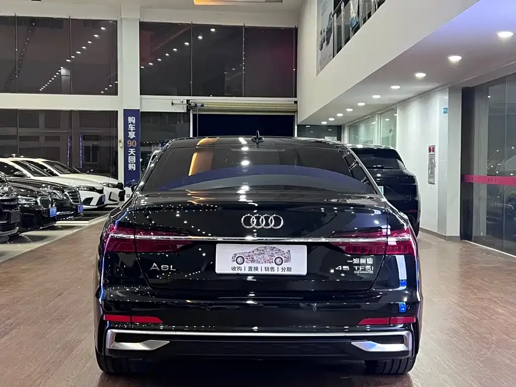 Audi A6L 2025 из CN, фото 10