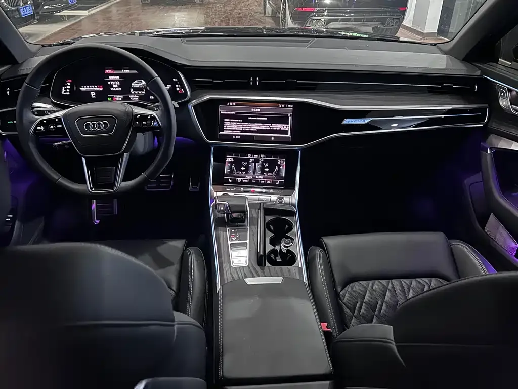 Audi A6L 2025 из CN, фото 3