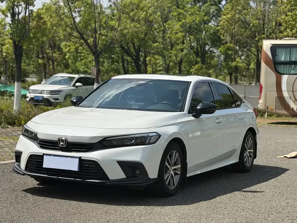 Honda Civic — фото 1