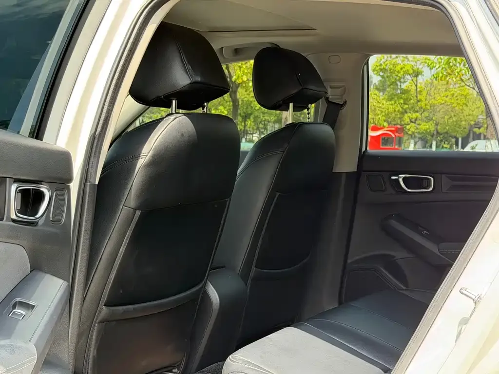 Honda Civic — фото 5