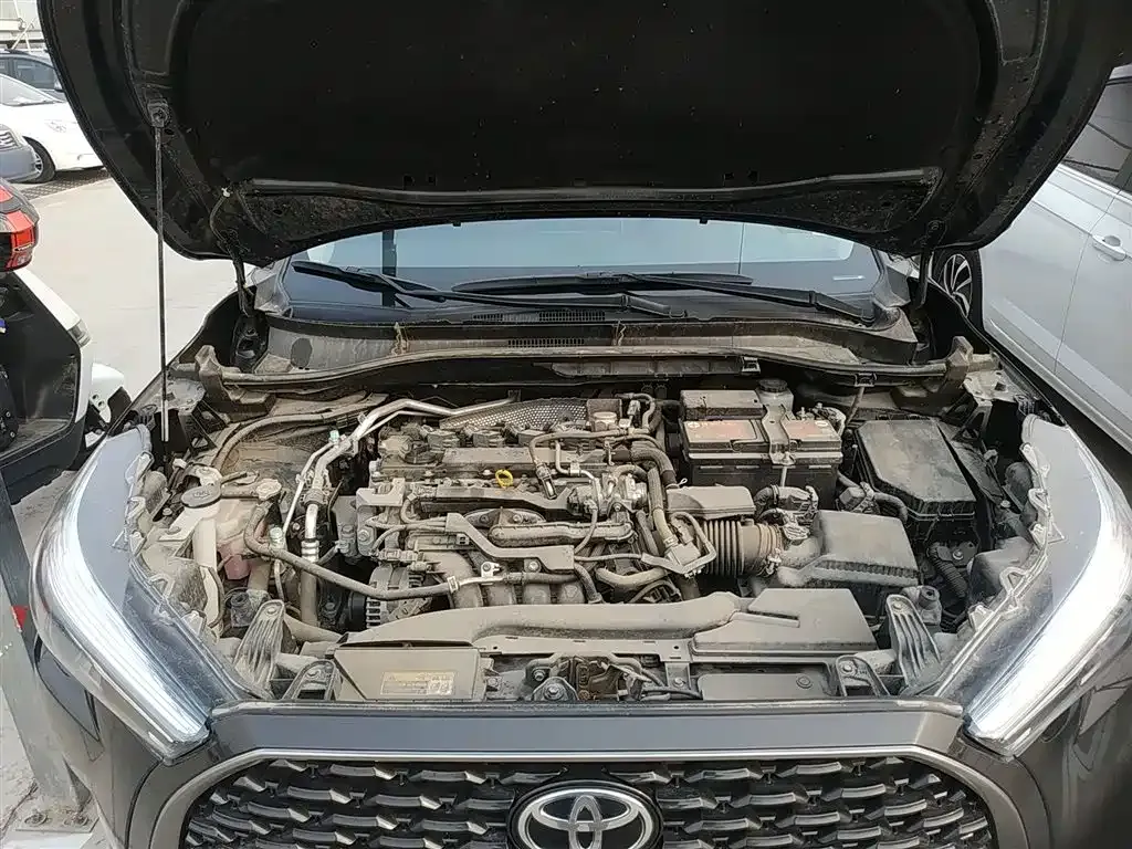 Toyota Corolla Cross — фото 10