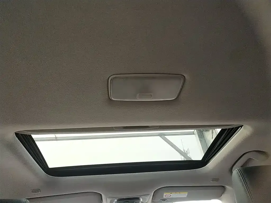 Toyota Corolla Cross — фото 3