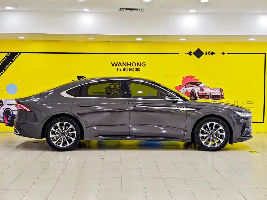 Lincoln Z 2023 из CN, фото 10
