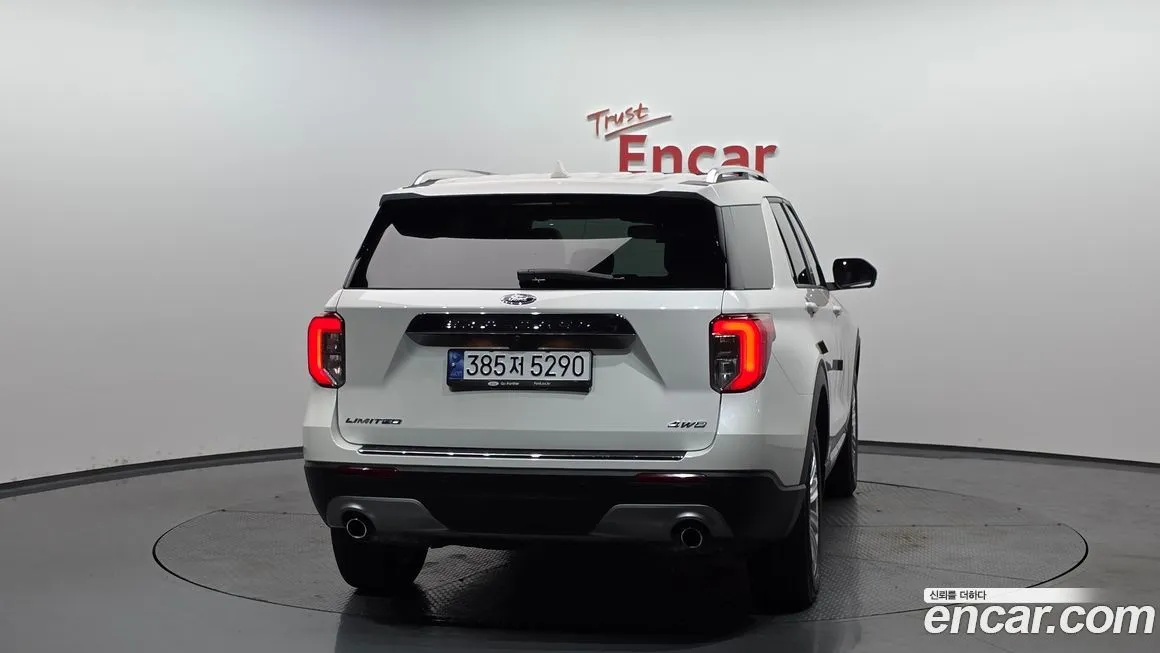 Ford Explorer 2023 из KR, фото 3