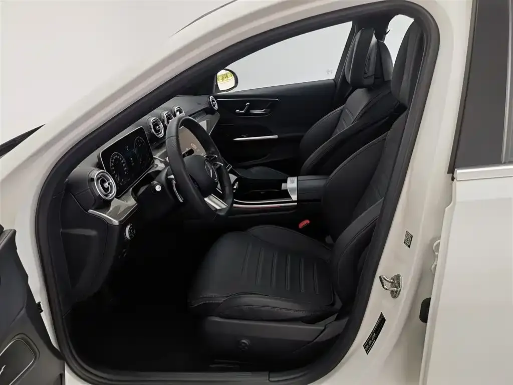Mercedes-Benz C-Class 2023 из CN, фото 10