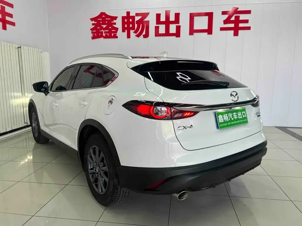 Mazda CX-4 — фото 10