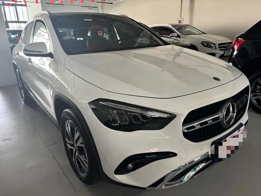 Mercedes-Benz GLA — фото 5