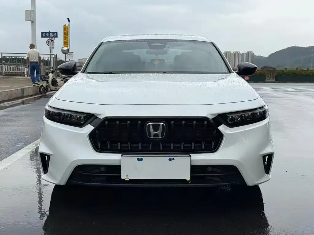 Honda Inspire — фото 4