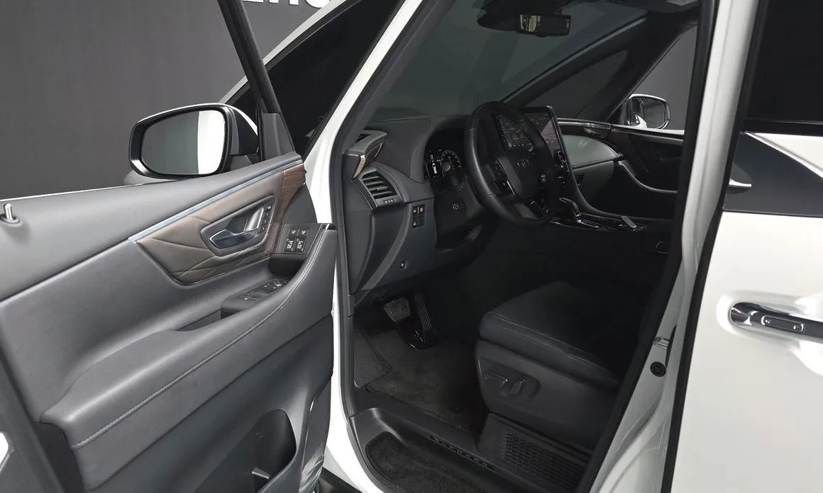 Toyota Alphard — фото 10
