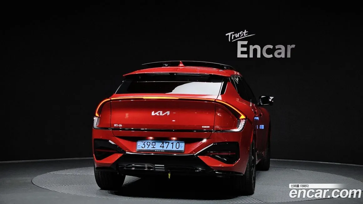 Kia EV6 — фото 7
