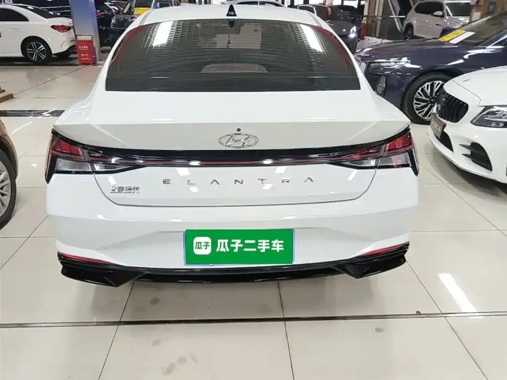 Hyundai Elantra 2022 из CN, фото 8