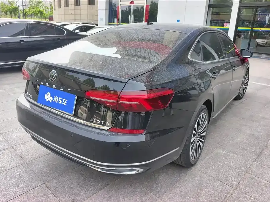 Volkswagen Passat — фото 3