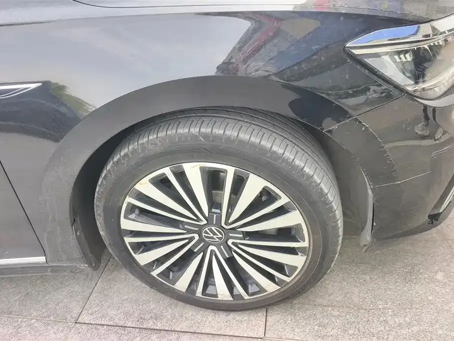 Volkswagen Passat — фото 4