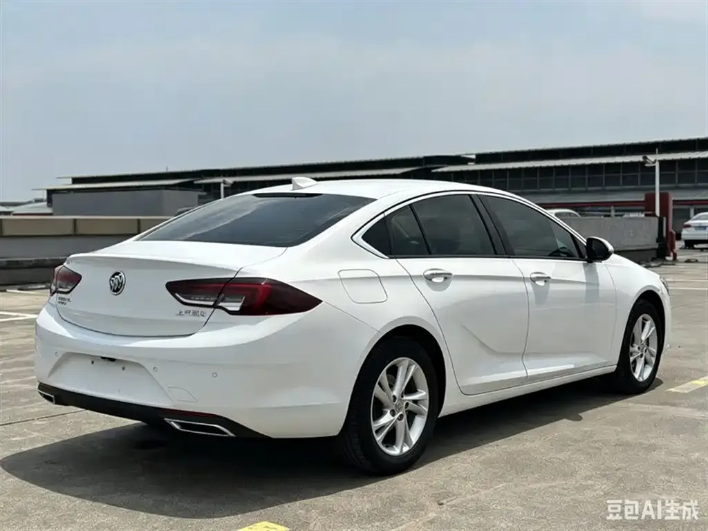 Buick Regal — фото 7
