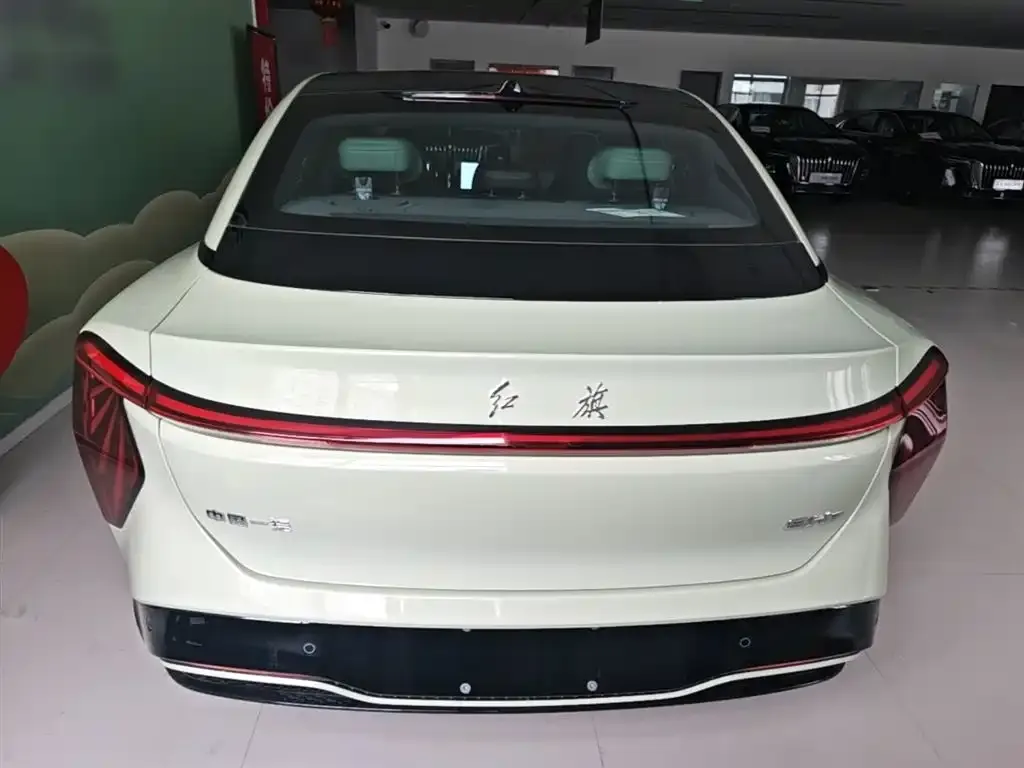 Hongqi EH7 2025 из CN, фото 6