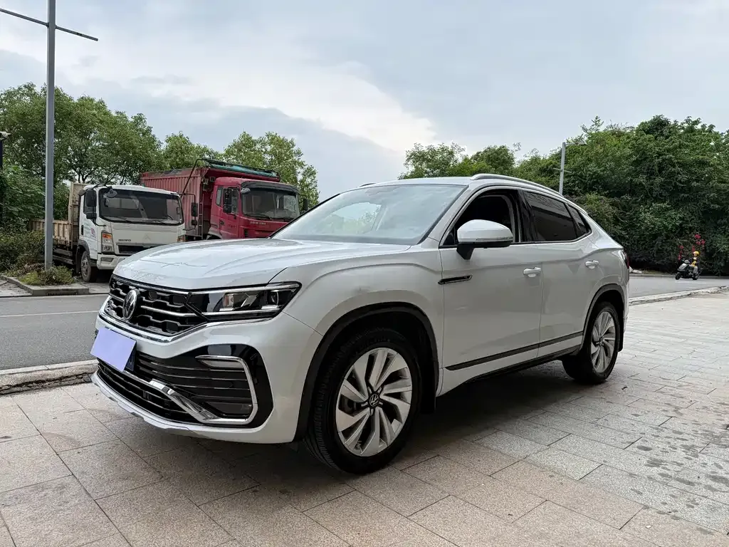 Volkswagen Tayron X