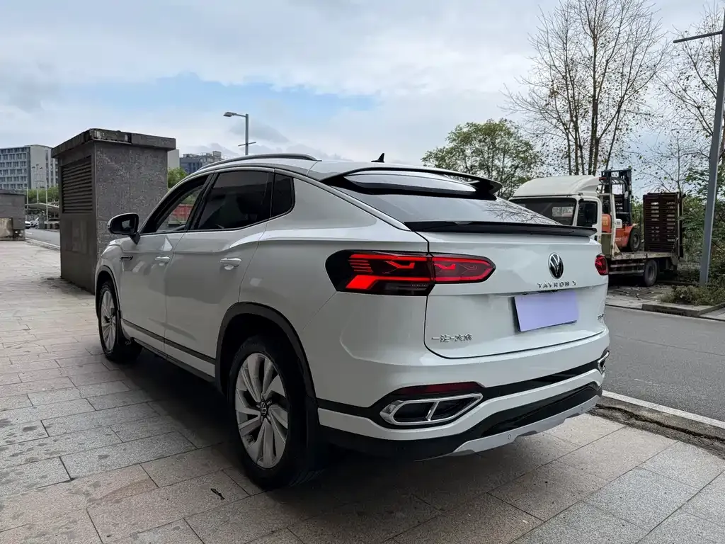 Volkswagen Tayron X 2021 из CN, фото 8