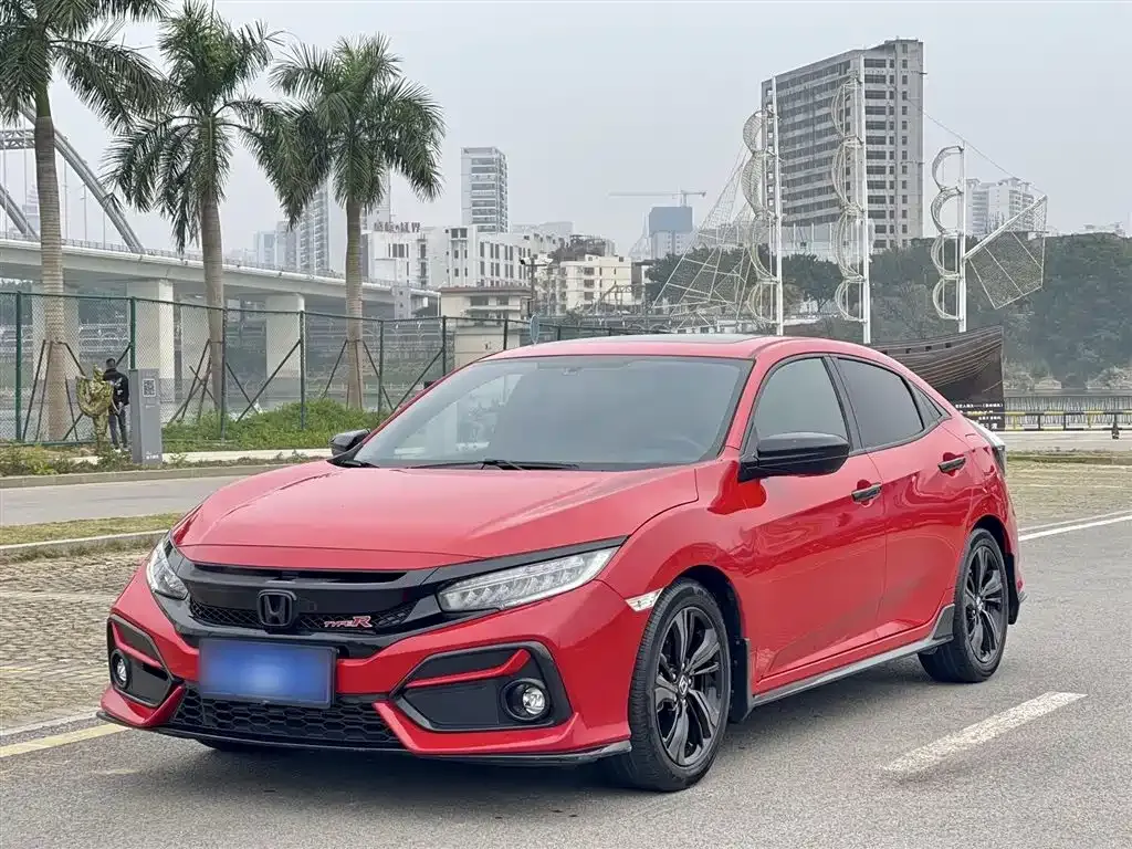 Honda Civic — фото 1