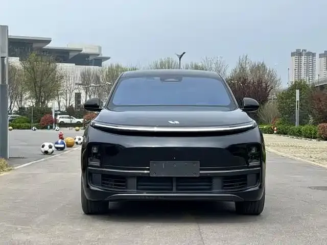 Li Auto L8 2024 из CN, фото 2