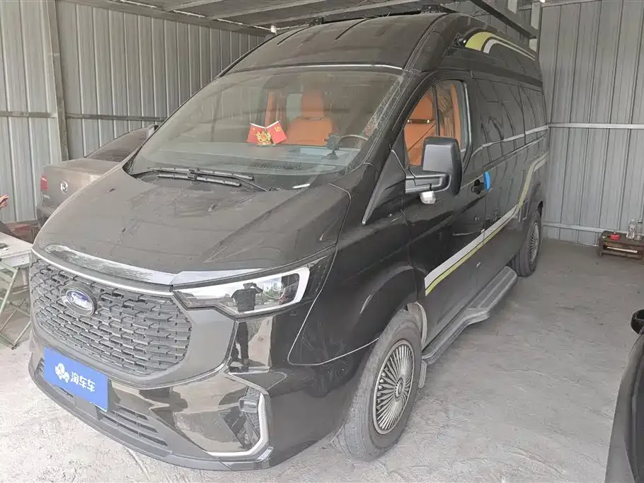 Ford Tourneo