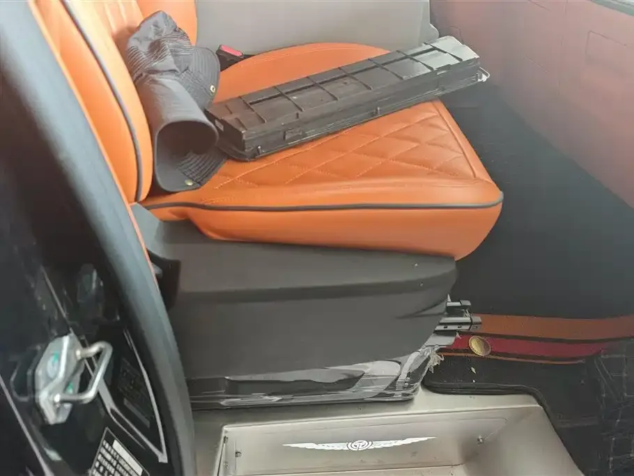 Ford Tourneo 2024 из CN, фото 5