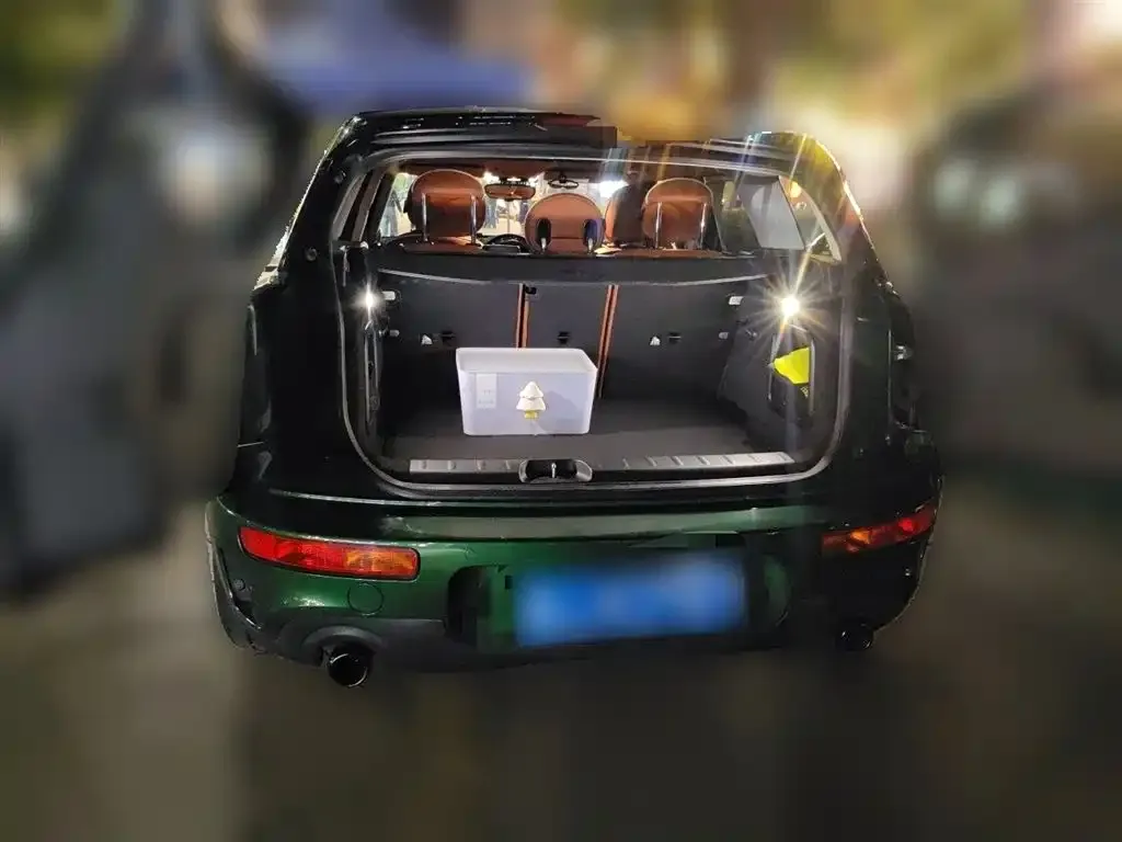 MINI Clubman — фото 10