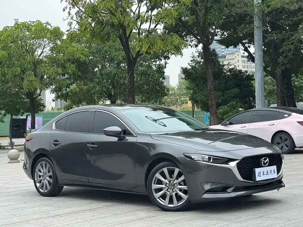Mazda 3 Axela 2021 из CN, фото 4
