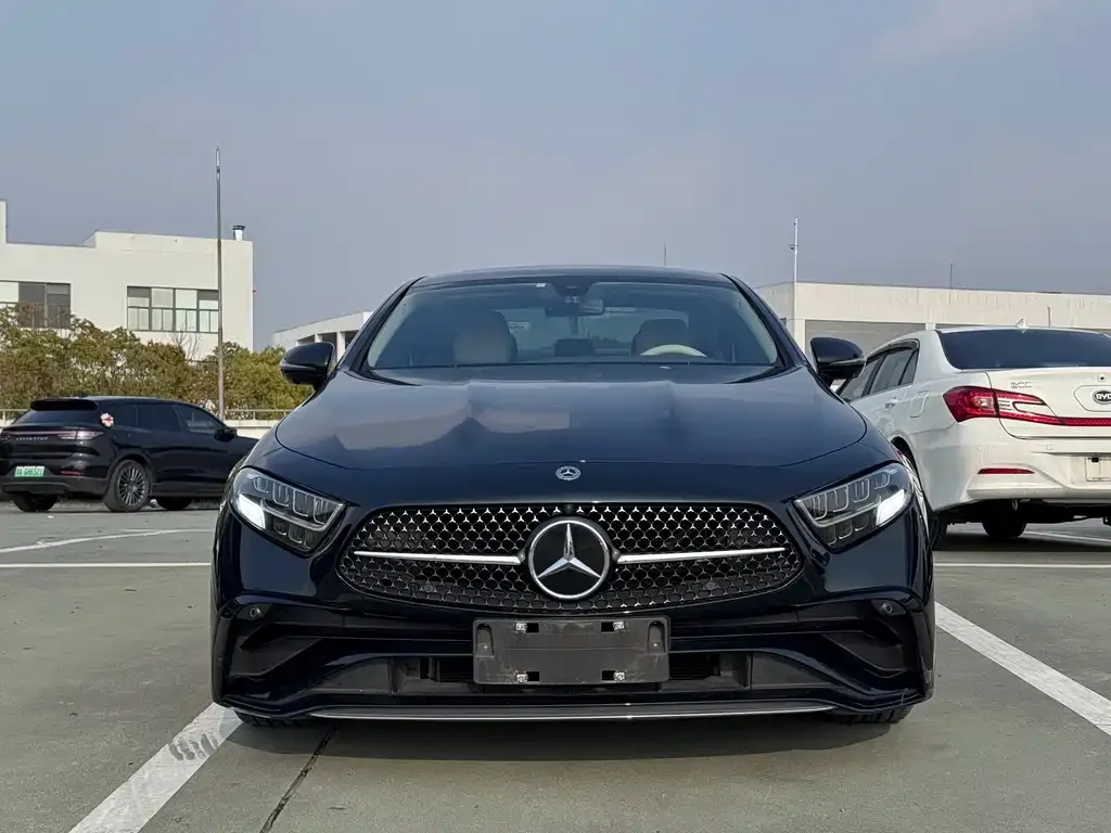 Mercedes-Benz CLS — фото 2