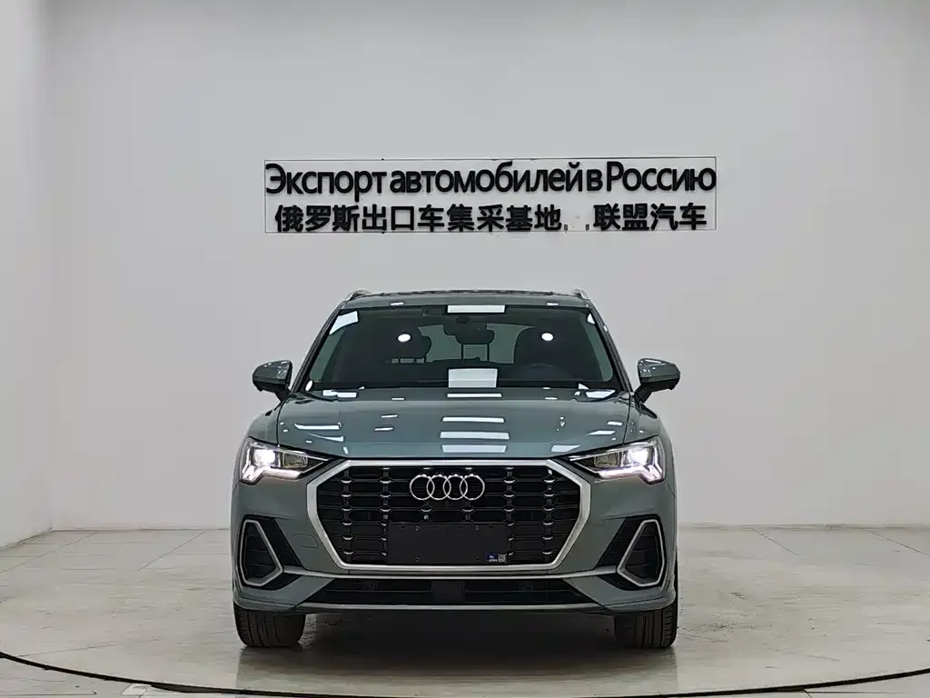 Audi Q3 — фото 5