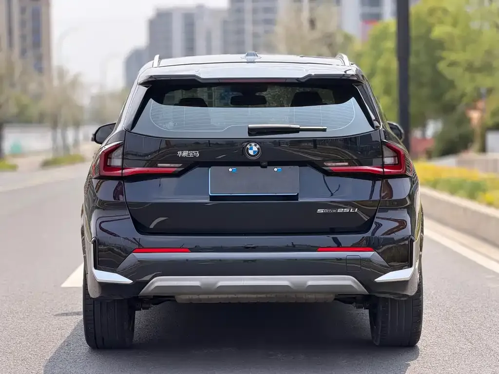 BMW X1 2024 из CN, фото 7