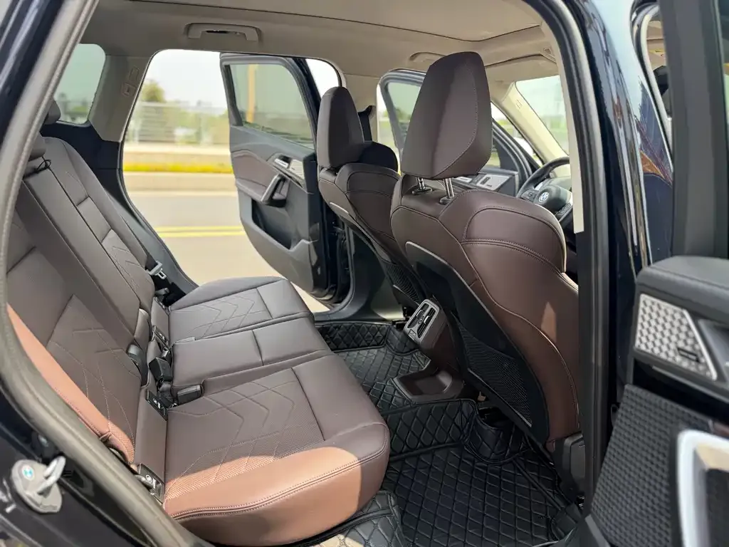 BMW X1 2024 из CN, фото 2