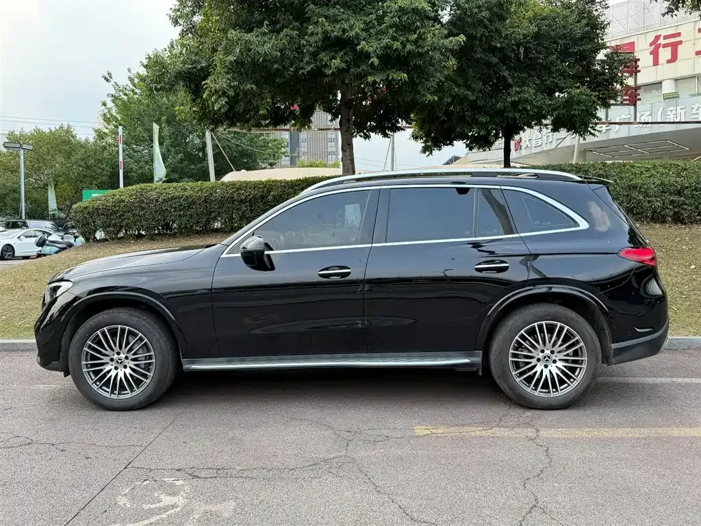Mercedes-Benz GLC — фото 10