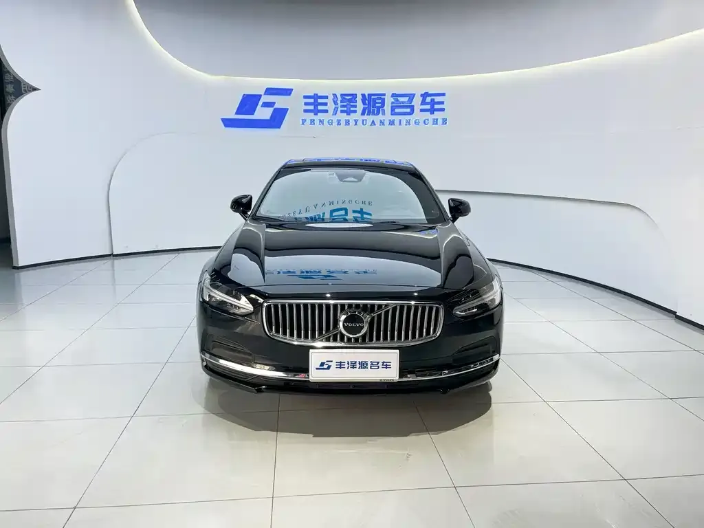 Volvo S90 — фото 10