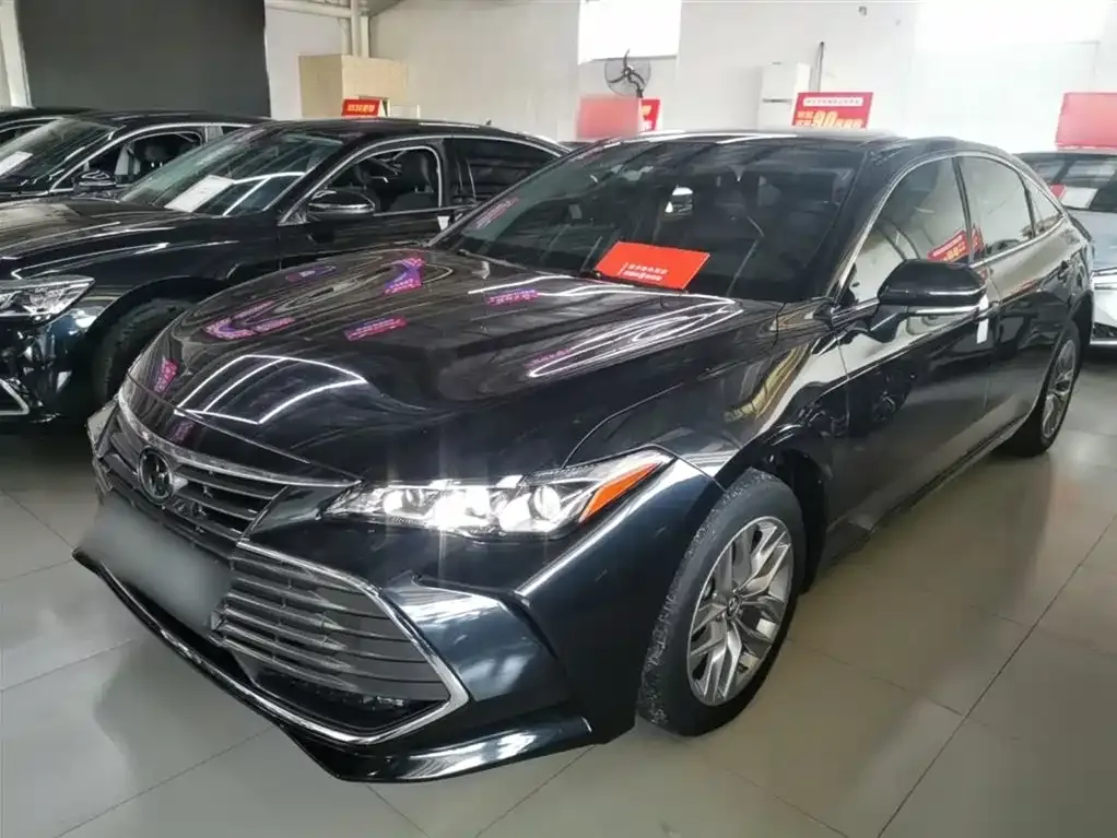 Toyota Avalon — фото 10