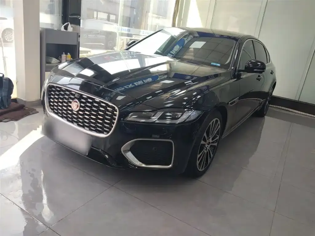 Jaguar XFL 2023 из CN, фото 8
