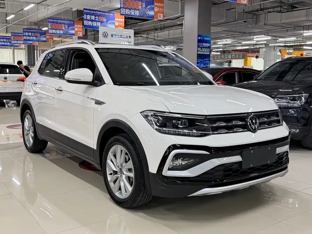 Volkswagen T-Cross — фото 8