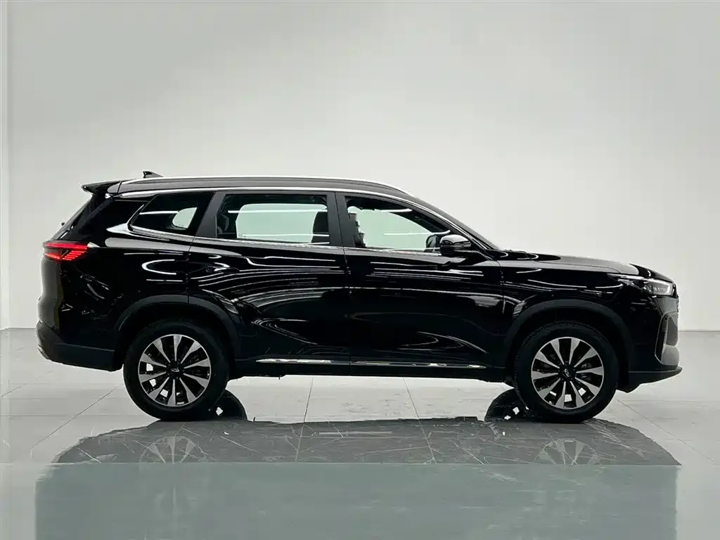 Chery Tiggo 8 PLUS — фото 4