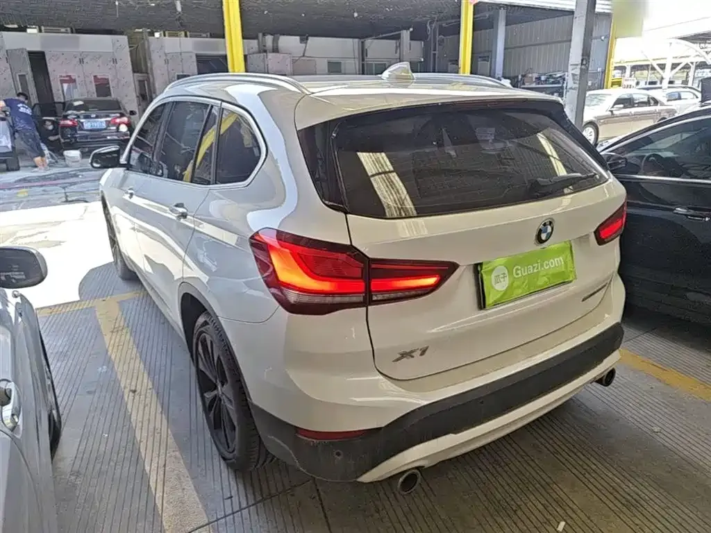 BMW X1 2021 из CN, фото 7